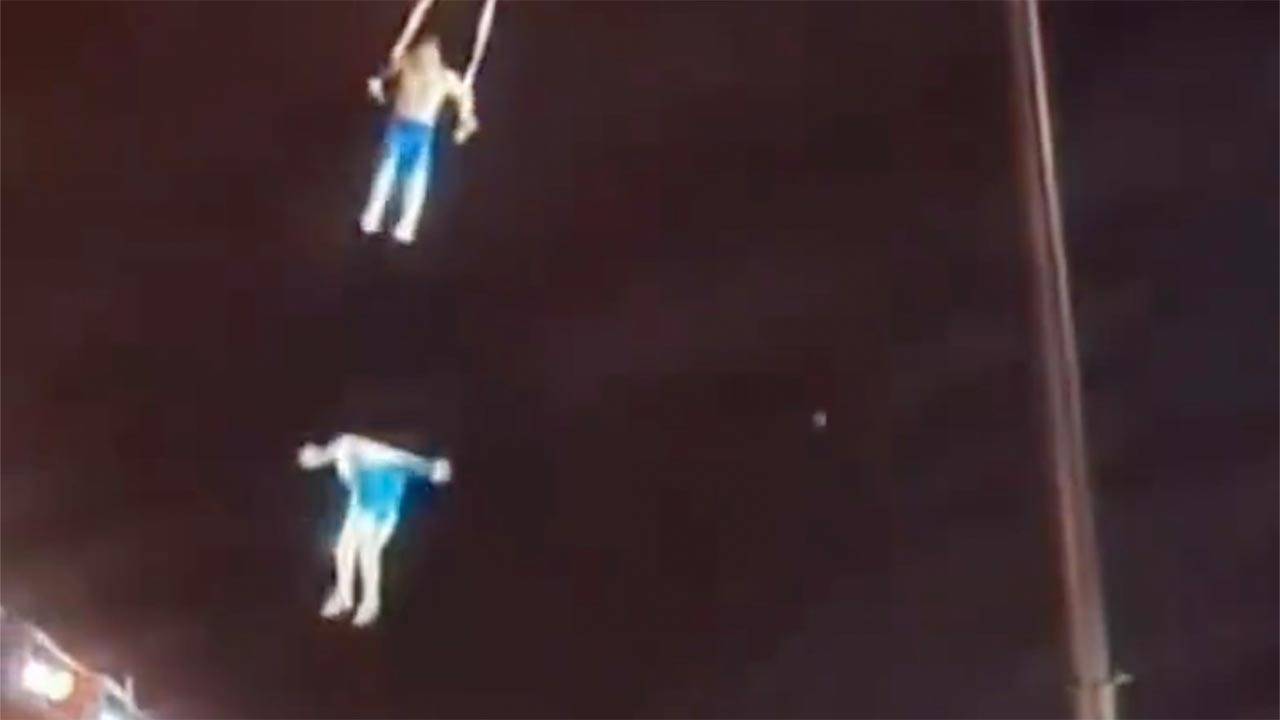 Chinese Acrobat Falls to Her Death