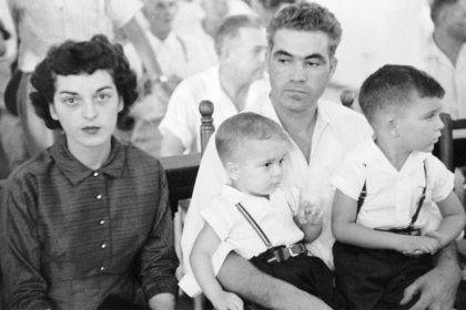 Does Carolyn Bryant Donham Children