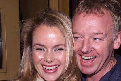 Is Les Dennis Married