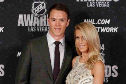 Jonathan Toews Wife