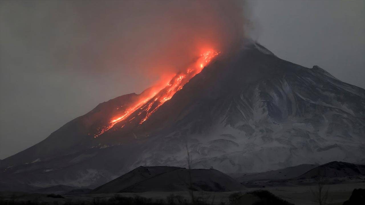 Russia Volcano Eruption
