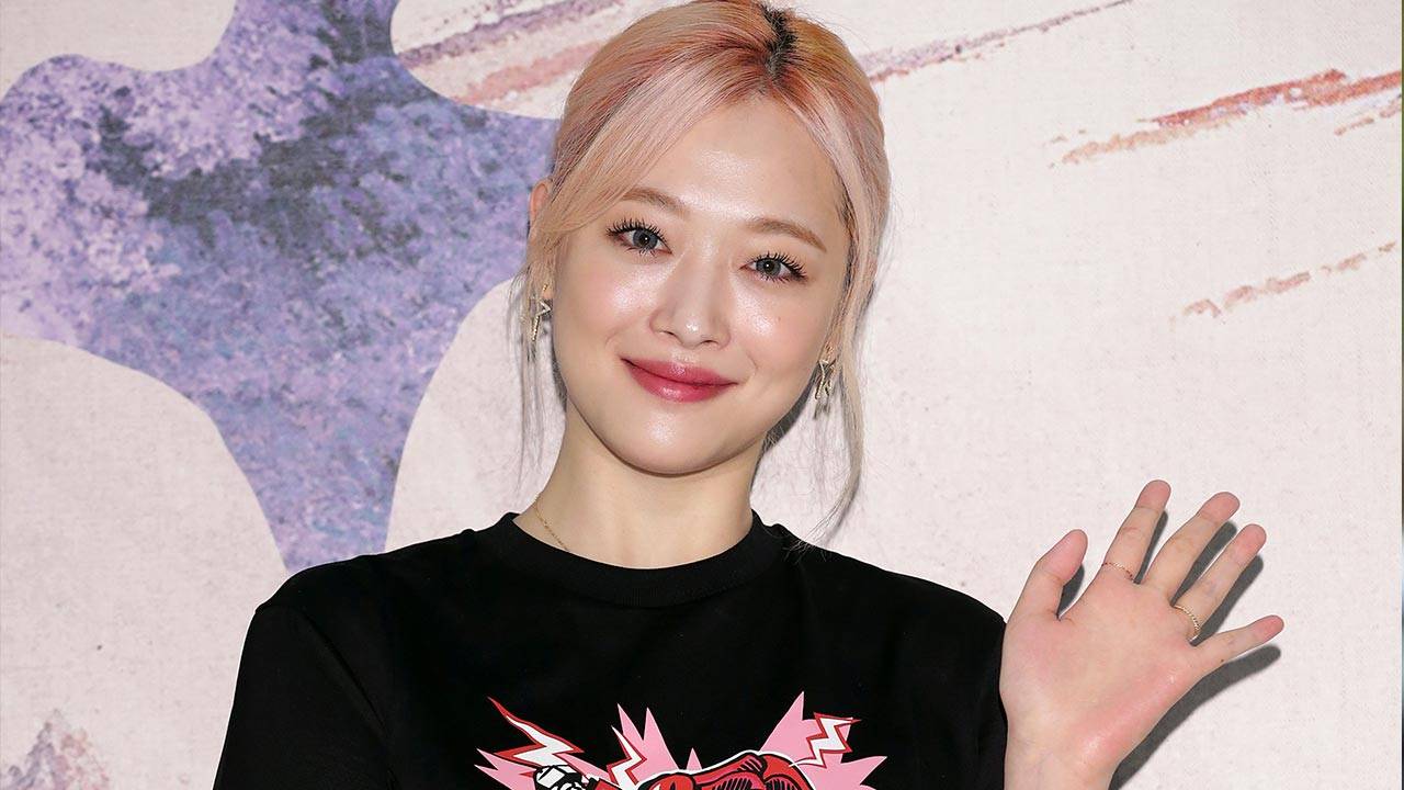 Sulli Kpop Death, Sulli Death Age, What Age Sulli Did Die? - NAYAG News