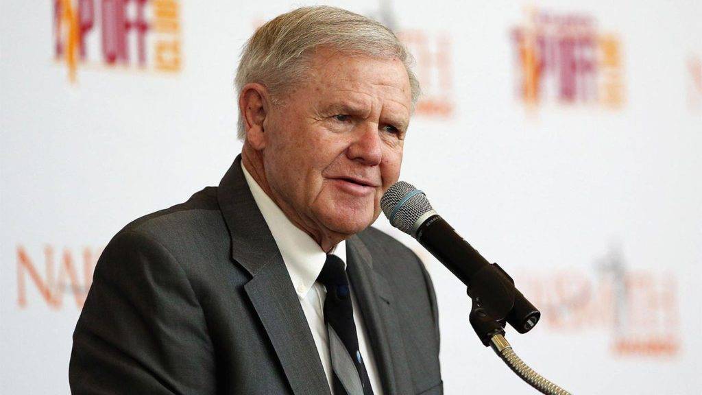 Denny Crum Death