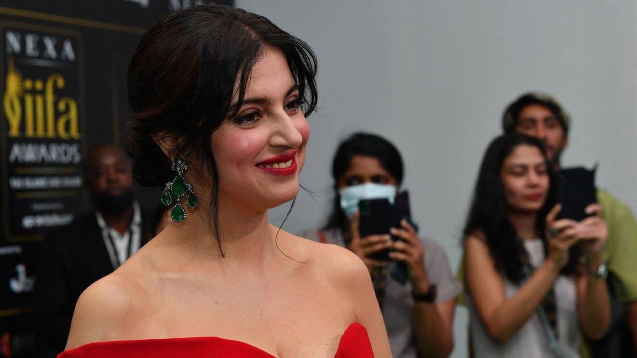 Divya Khosla Kumar Bio