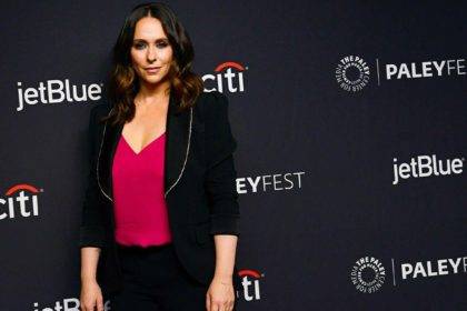 Is Jennifer Love Hewitt Pregnant Again