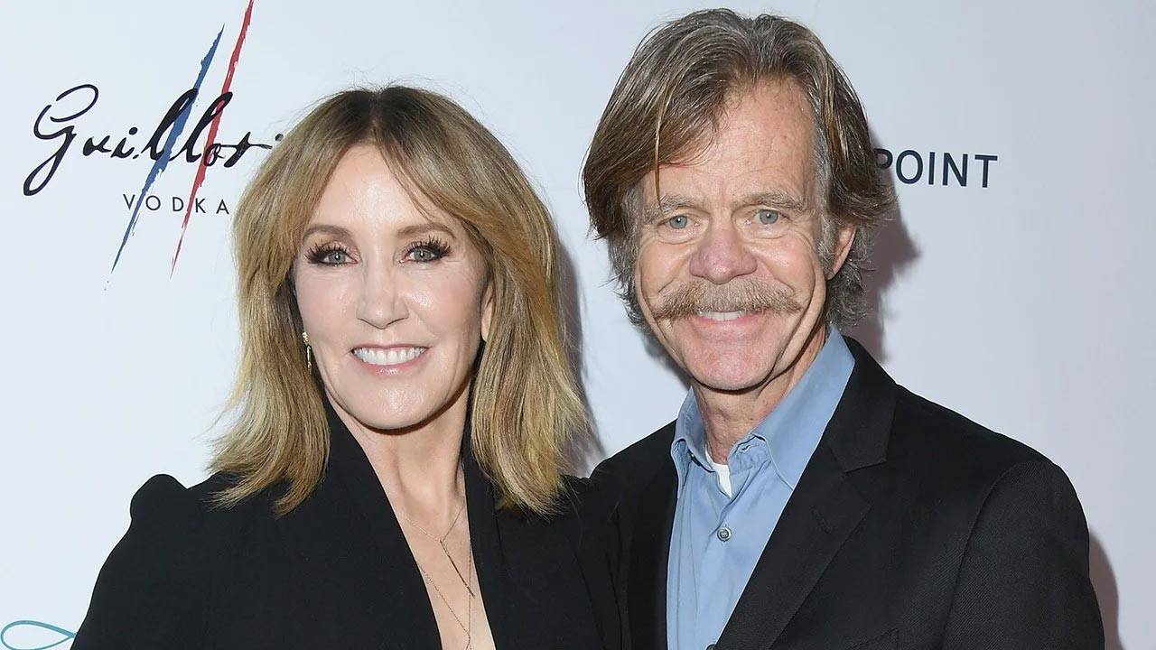 Is William H Macy Alive