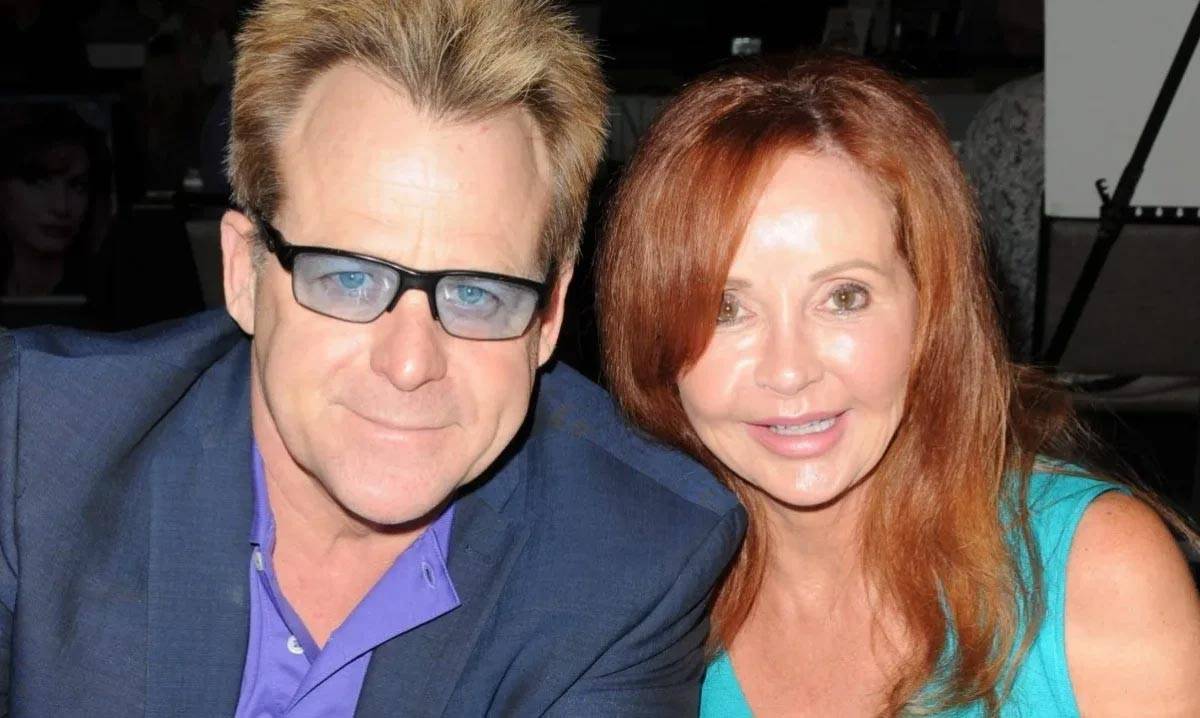 Jackie Zeman Husband Glenn Gordon, Age, Height - NAYAG News