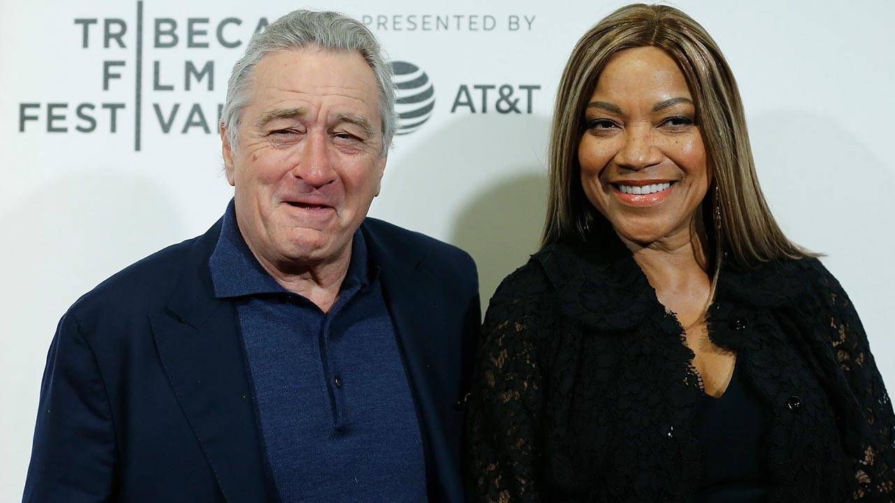 Robert De Niro Wife 1